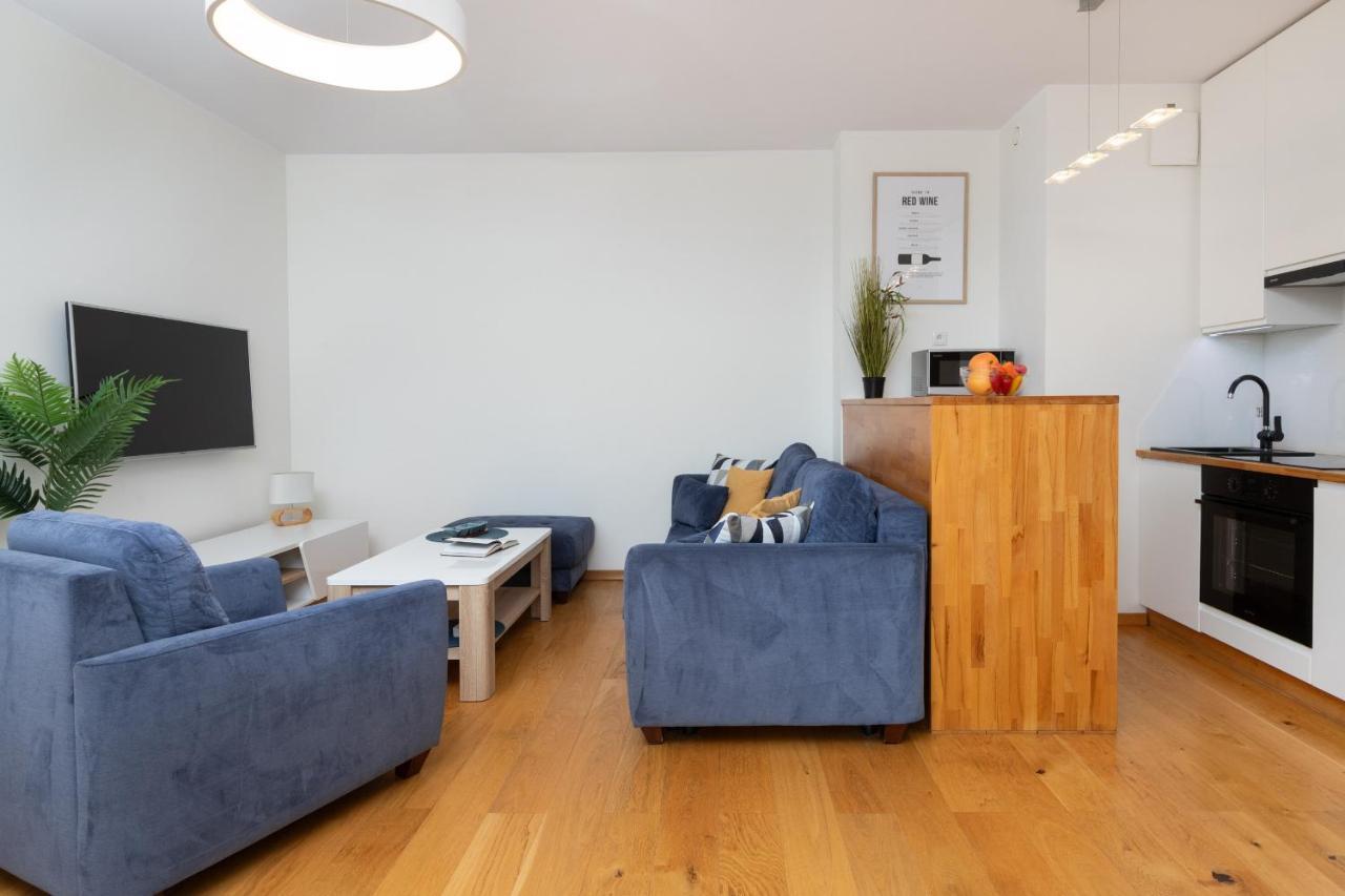 Modern Gdynia Apartment With Balcony & Parking By Noclegi Renters Dış mekan fotoğraf